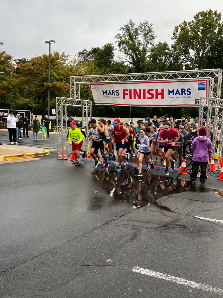 McLean 5k &ndash; McLean Center